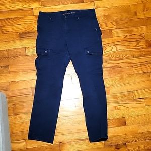 Duluth Trading Co Fire Hose Slim Leg Cargo Pants